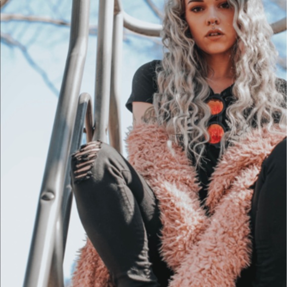 “THE EDIE” Bohemian Shaggy Coat - Picture 3 of 14